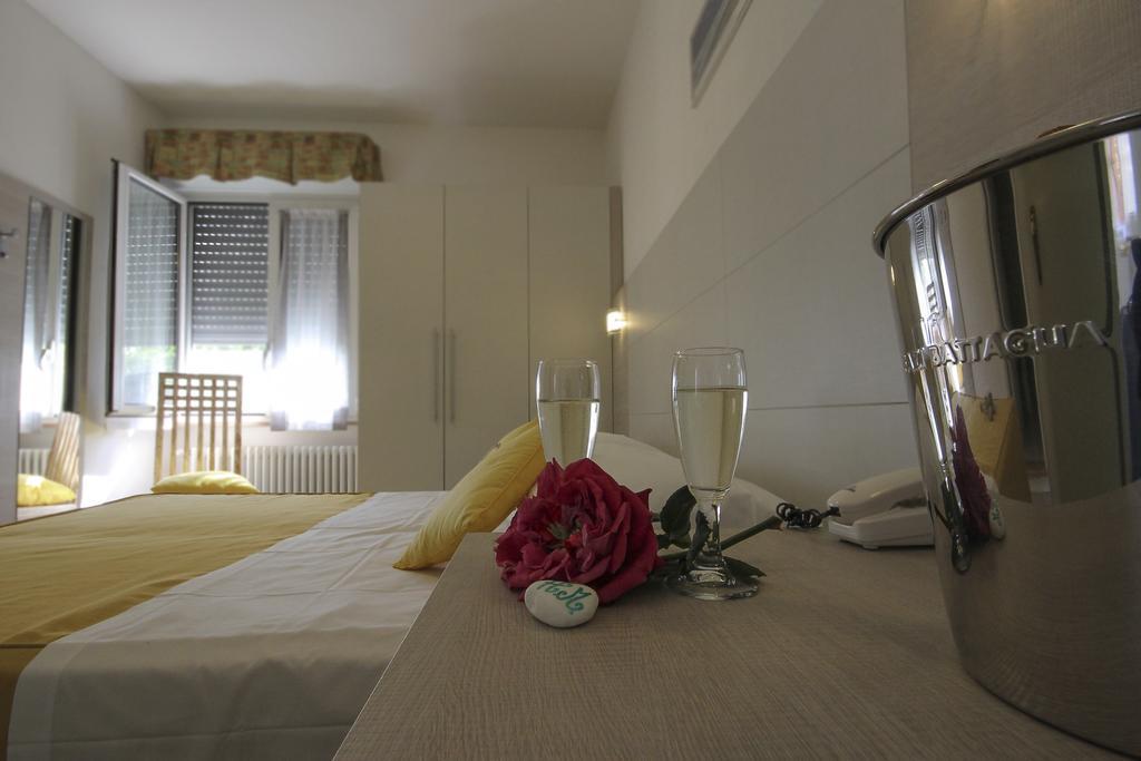 Hotel Miramare Forte dei Marmi Ruang foto